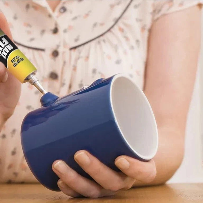 MAXIFIX 6 x 2g Super Glue – Fast-Acting Strong Adhesive Mini Tubes